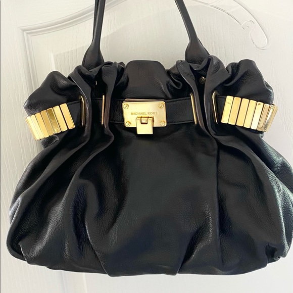 Michael Kors Black Leather Bag with Gold Hardware - Picture 3 of 16